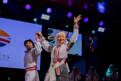 Fiesta Las Raíces 2023