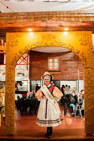 Fiesta Las Raíces 2024