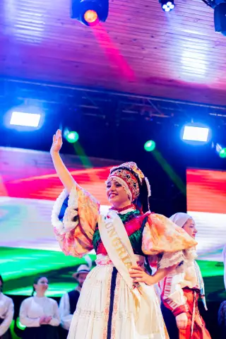 Fiesta Las Raíces 2024