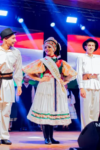 Fiesta Las Raíces 2024
