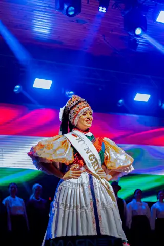 Fiesta Las Raíces 2024