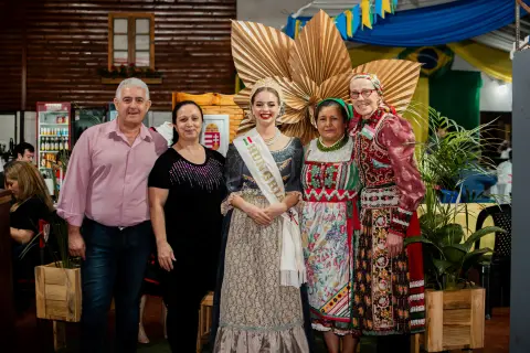 Fiesta Las Raíces 2024
