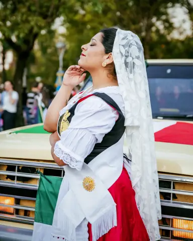 Fiesta "Las Raíces" - Dia 01