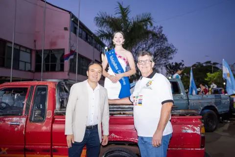 Fiesta "Las Raíces" - Dia 01
