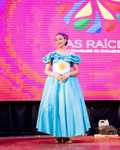 Fiesta "Las Raíces" - Dia 01