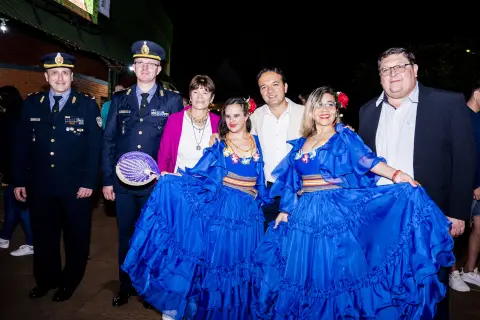 Fiesta "Las Raíces" - Dia 01