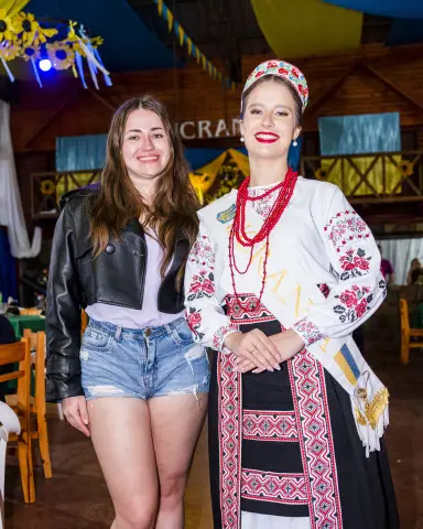 Fiesta "Las Raíces" - Dia 02