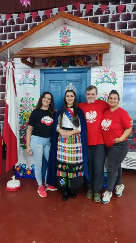Fiesta Las Raíces 2025