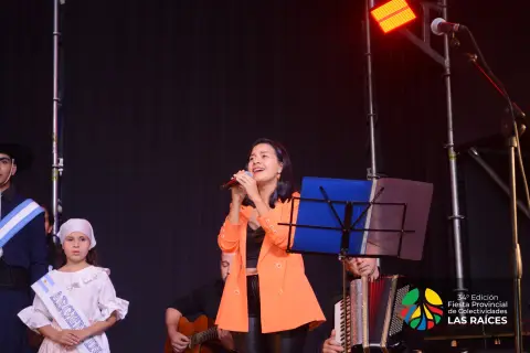 Fiesta "Las Raíces" - Día 01