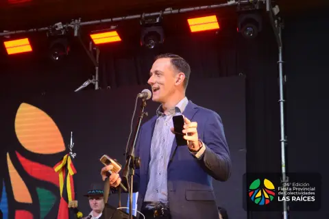 Fiesta "Las Raíces" - Día 01