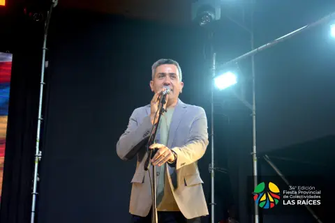 Fiesta "Las Raíces" - Día 01