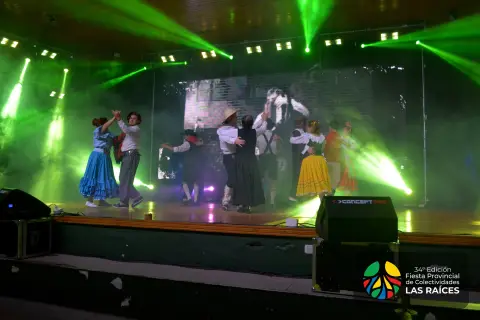 Fiesta "Las Raíces" - Día 01