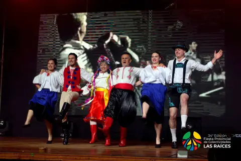 Fiesta "Las Raíces" - Día 01
