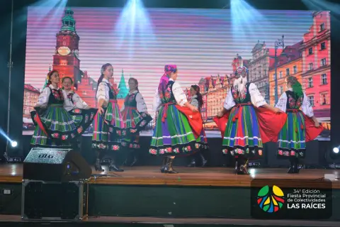 Fiesta "Las Raíces" - Día 01