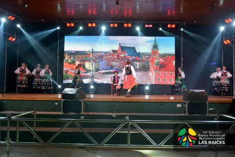 Fiesta "Las Raíces" - Día 01