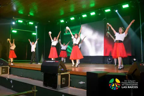 Fiesta "Las Raíces" - Día 01