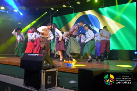Fiesta "Las Raíces" - Día 01