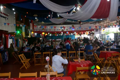 Fiesta "Las Raíces" - Día 04