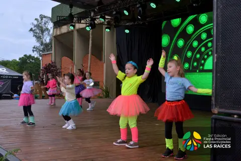 Fiesta "Las Raíces" - Día 04