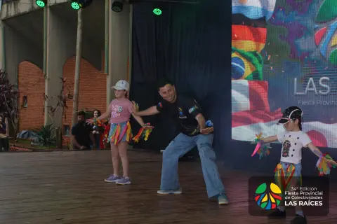 Fiesta "Las Raíces" - Día 04