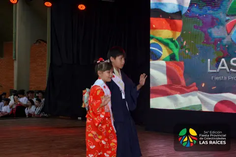 Fiesta "Las Raíces" - Día 04