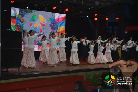 Fiesta "Las Raíces" - Día 04