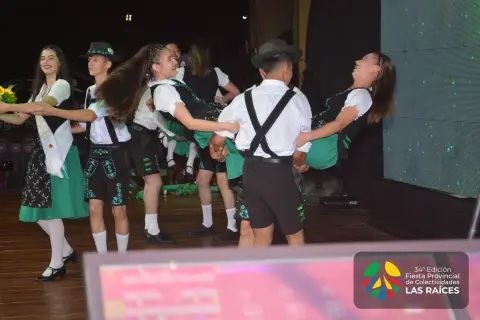 Fiesta "Las Raíces" - Día 04