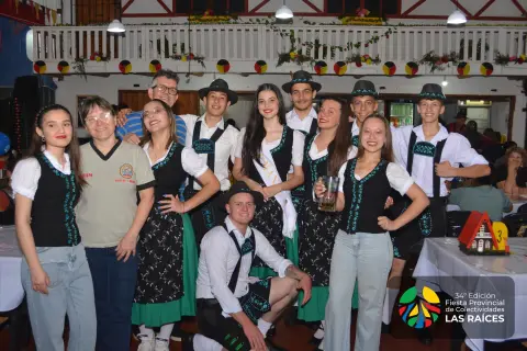 Fiesta "Las Raíces" - Día 04