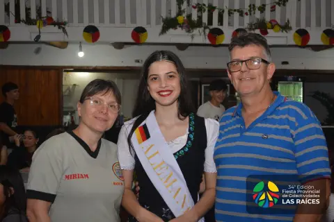 Fiesta "Las Raíces" - Día 04